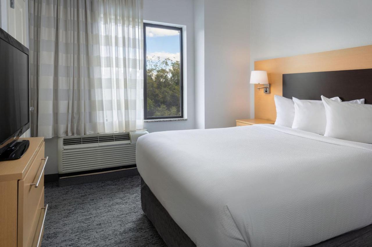 Towneplace Suites By Marriott Йорк Екстер'єр фото