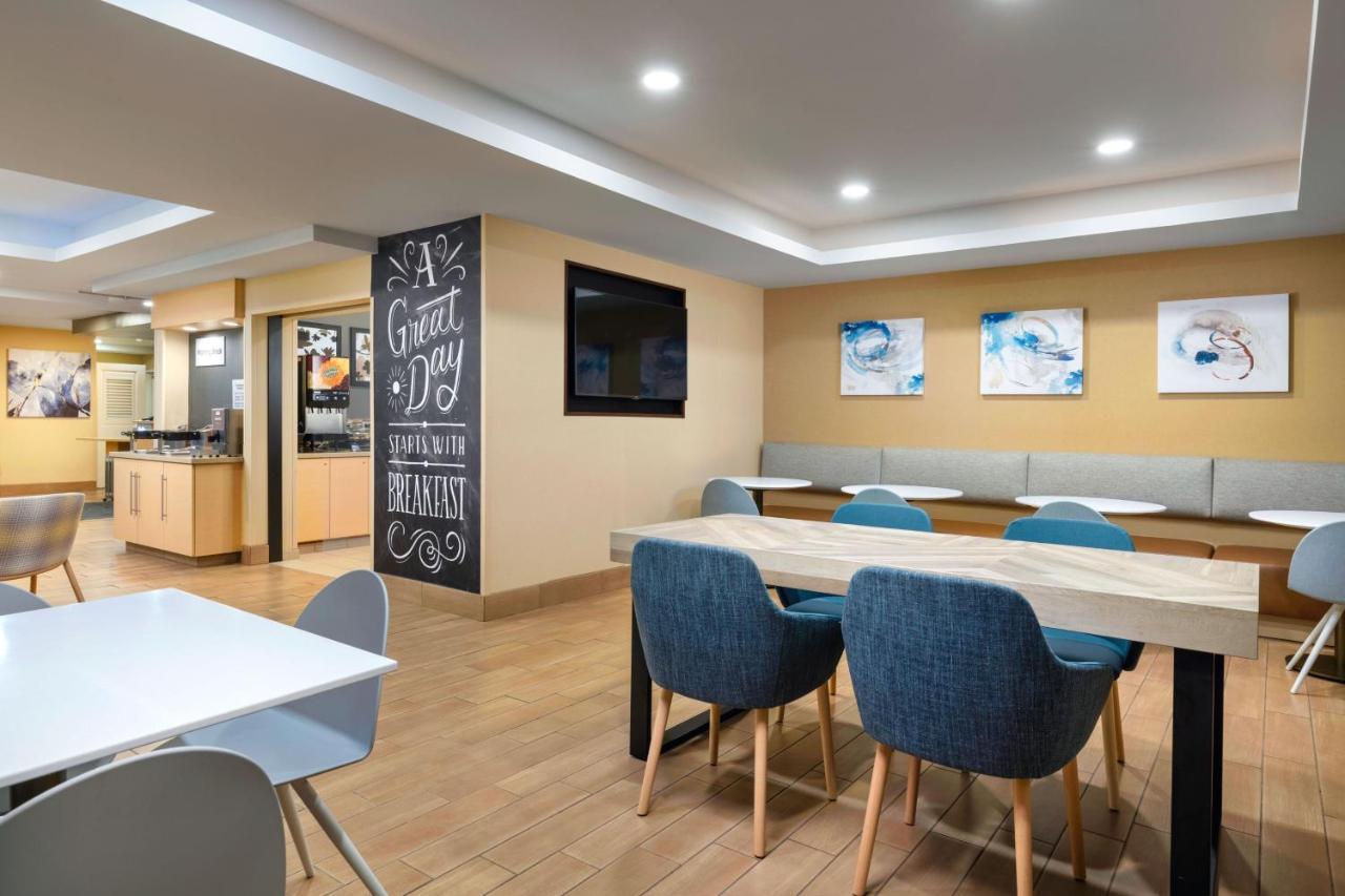 Towneplace Suites By Marriott Йорк Екстер'єр фото
